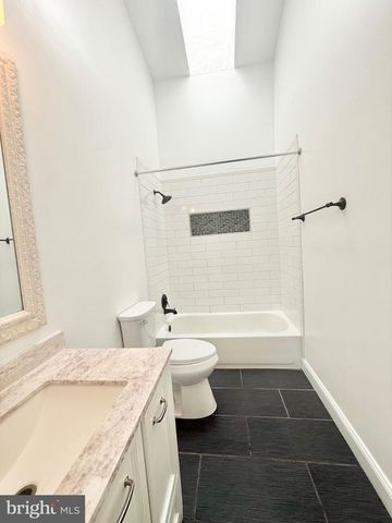 8594 ENOCHS DR, Lorton, VA 22079