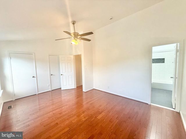 8594 ENOCHS DR, Lorton, VA 22079