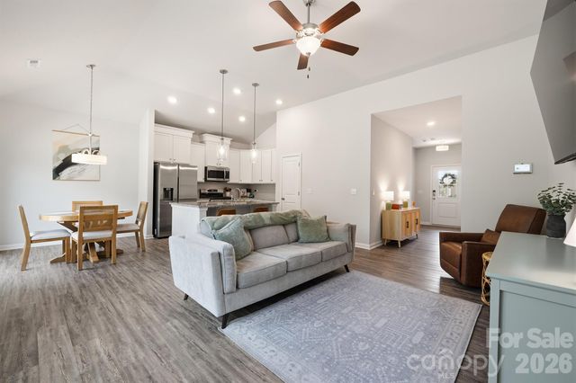 8220 Mccormick Street, Terrell, NC 28682