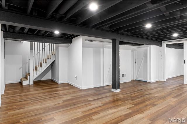 9844 Mecca Lane, St Ann, MO 63074