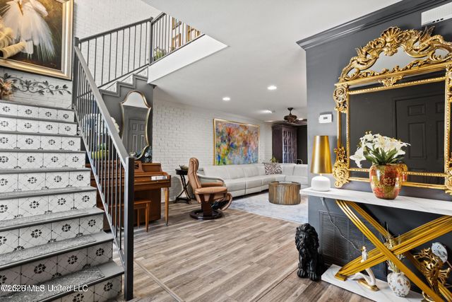 527 Front Beach Drive, 40, Ocean Springs, MS 39564