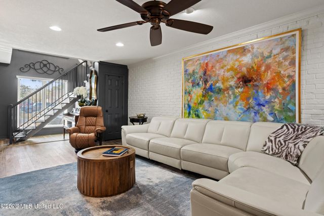 527 Front Beach Drive, 40, Ocean Springs, MS 39564