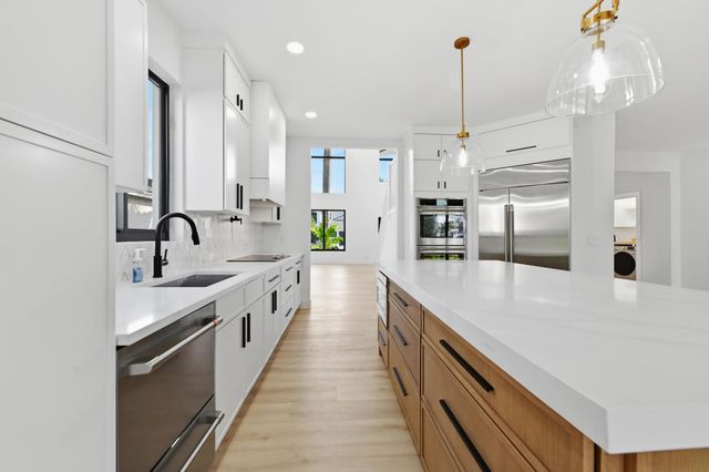 12750 Yardley Drive, Boca Raton, FL 33428