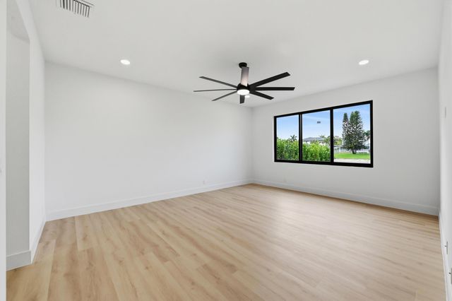 12750 Yardley Drive, Boca Raton, FL 33428