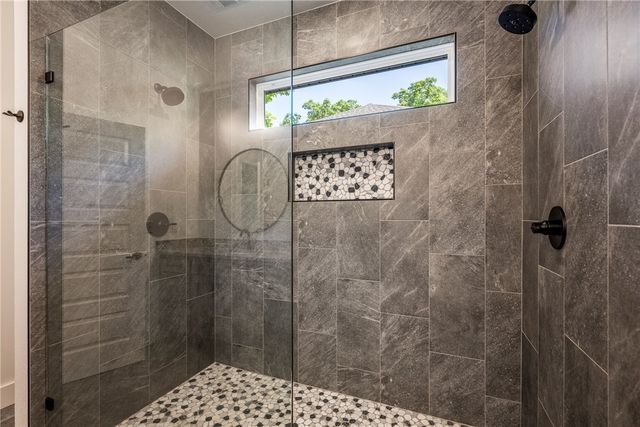 14 Sheffield Drive, Bella Vista, AR 72714