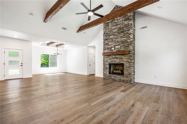 14 Sheffield Drive, Bella Vista, AR 72714