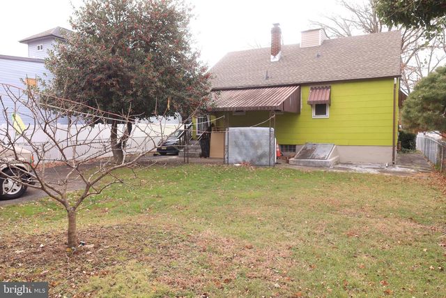 130 PARKER AVE, Oaklyn, NJ 08107