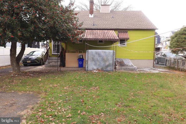 130 PARKER AVE, Oaklyn, NJ 08107