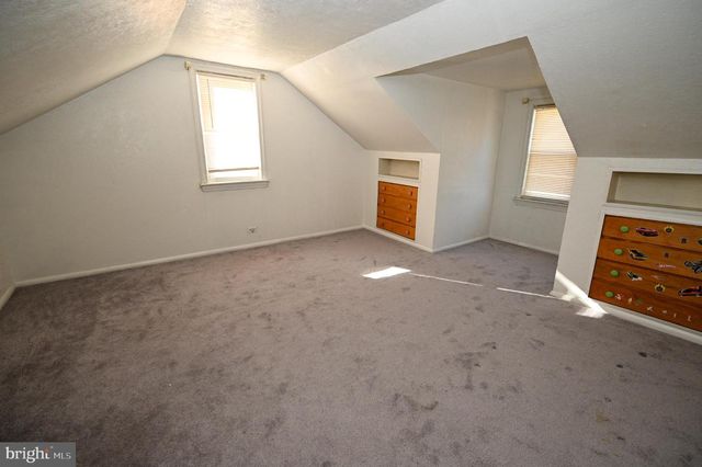 130 PARKER AVE, Oaklyn, NJ 08107