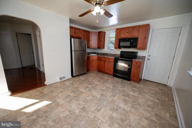 130 PARKER AVE, Oaklyn, NJ 08107