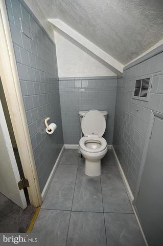 130 PARKER AVE, Oaklyn, NJ 08107