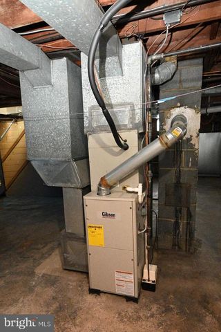 130 PARKER AVE, Oaklyn, NJ 08107