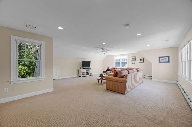 783 Santuit-Newtown Road, Marstons Mills, MA 02648