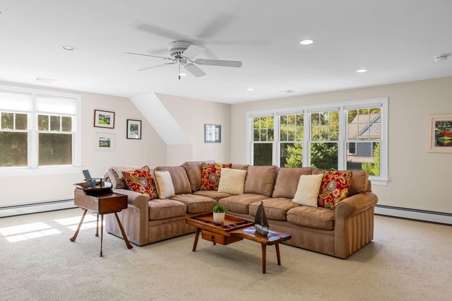 783 Santuit-Newtown Road, Marstons Mills, MA 02648