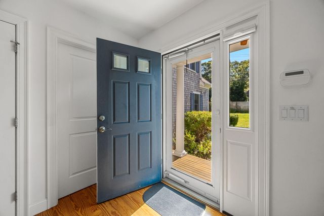 783 Santuit-Newtown Road, Marstons Mills, MA 02648