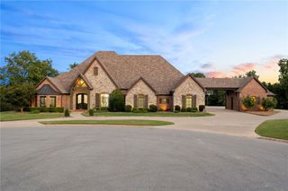 11292 Talamore Boulevard, Bentonville, AR 72712