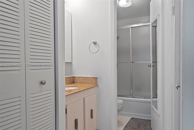 600 Three Islands Blvd 420, Hallandale Beach, FL 33009