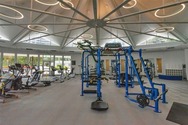 600 Three Islands Blvd 420, Hallandale Beach, FL 33009