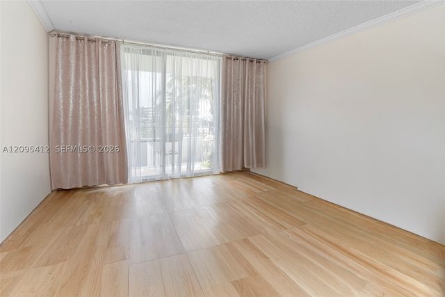 600 Three Islands Blvd 420, Hallandale Beach, FL 33009