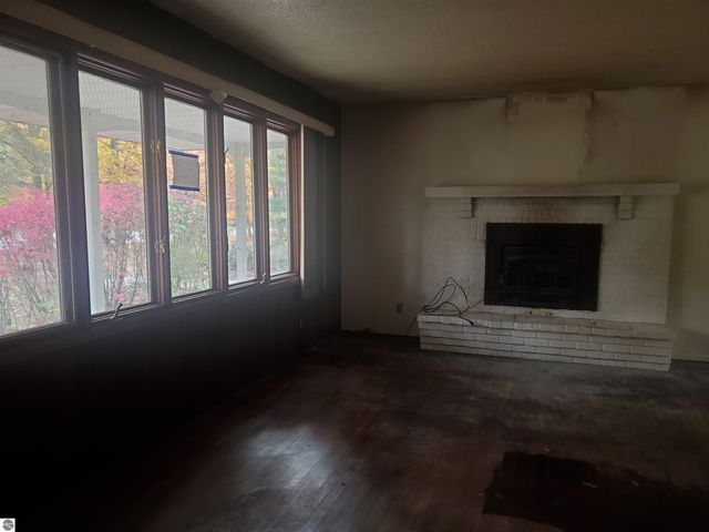 7323 Karlin Road, Interlochen, MI 49643