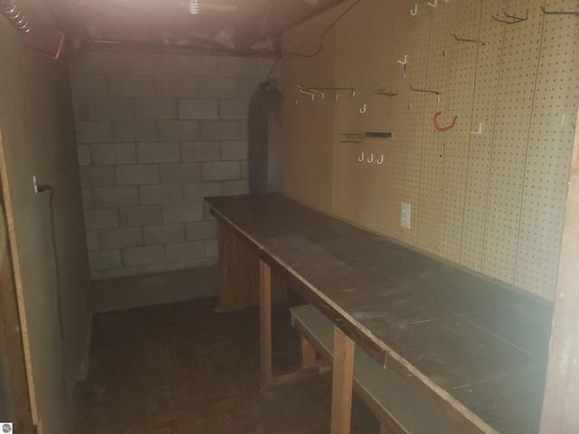 7323 Karlin Road, Interlochen, MI 49643