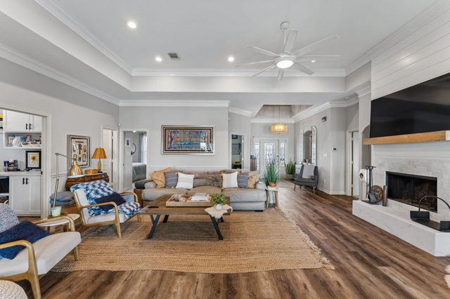 1623 Dick Bay Drive, San Leon, TX 77539