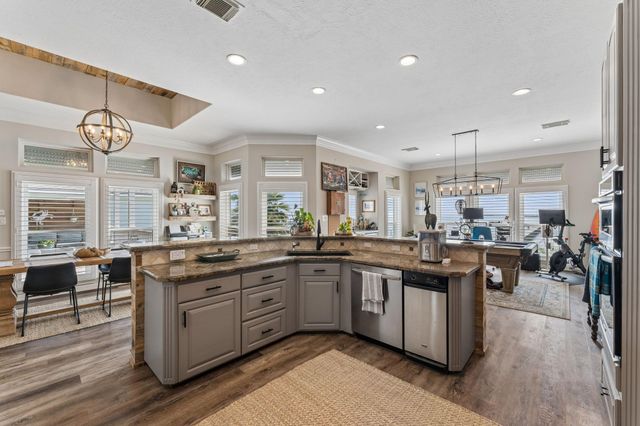 1623 Dick Bay Drive, San Leon, TX 77539