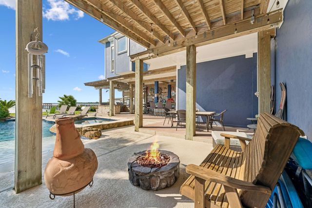 1623 Dick Bay Drive, San Leon, TX 77539