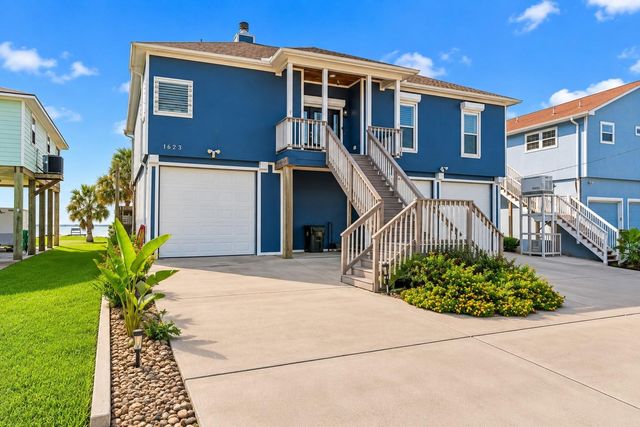1623 Dick Bay Drive, San Leon, TX 77539