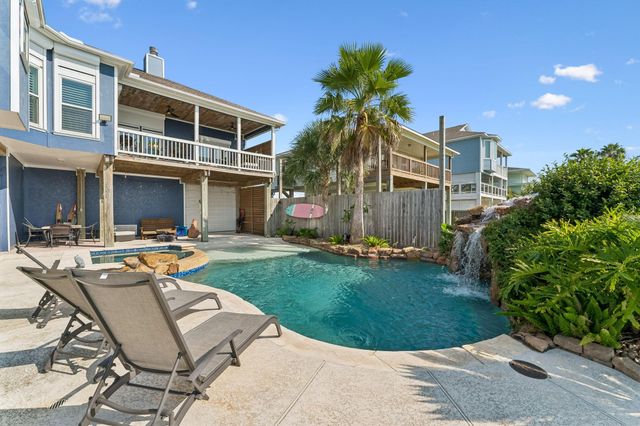 1623 Dick Bay Drive, San Leon, TX 77539