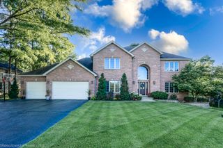 6N414 MEDINAH Road, Medinah, IL 60157