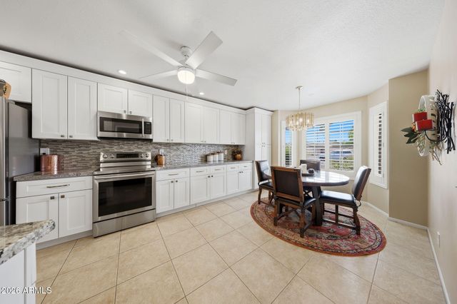 10853 W KAIBAB Drive, Sun City, AZ 85373