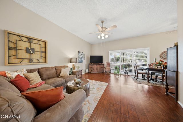 10853 W KAIBAB Drive, Sun City, AZ 85373