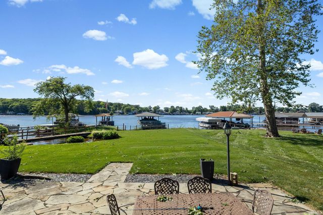 4411 S Triangle Trail, Monticello, IN 47960