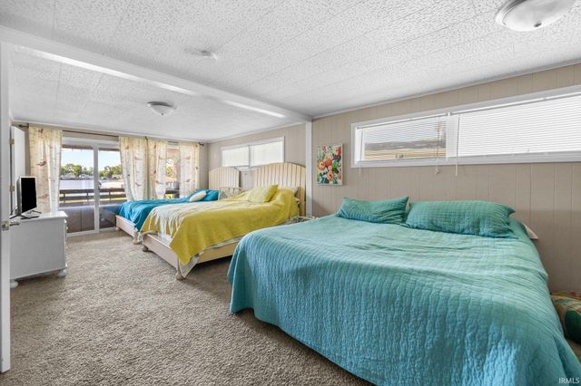 4411 S Triangle Trail, Monticello, IN 47960