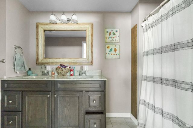 4411 S Triangle Trail, Monticello, IN 47960