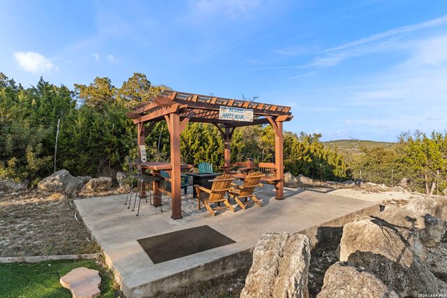 26075 Dull Knife Trl, San Antonio, TX 78255