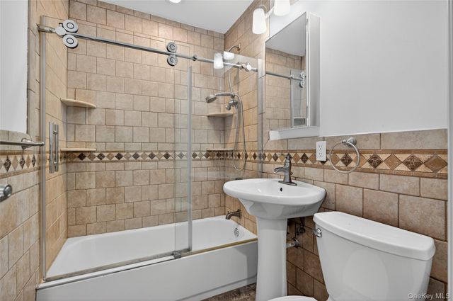 7 Lowland Road, Levittown, NY 11756