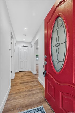 7 Lowland Road, Levittown, NY 11756