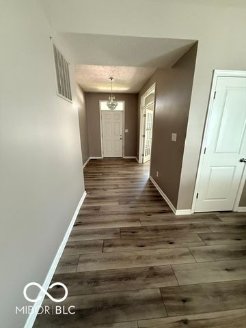 13996 Finnhorse Drive, Carmel, IN 46032