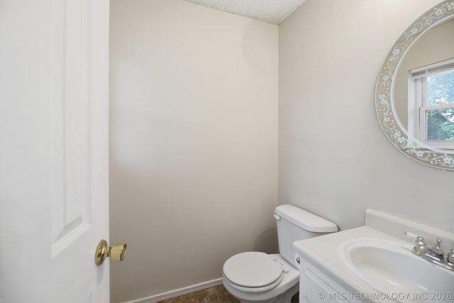 14619 S Yukon Avenue, Glenpool, OK 74033