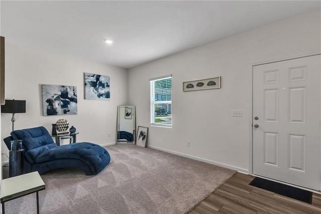 289 Pond Court, Hoschton, GA 30548