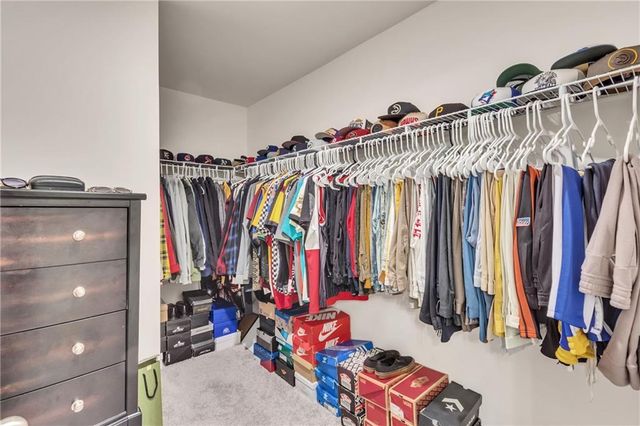 289 Pond Court, Hoschton, GA 30548