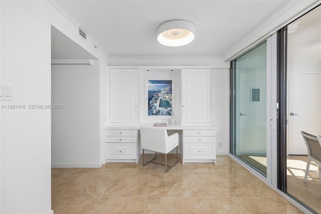 400 N Flagler Drive 2004, West Palm Beach, FL 33401