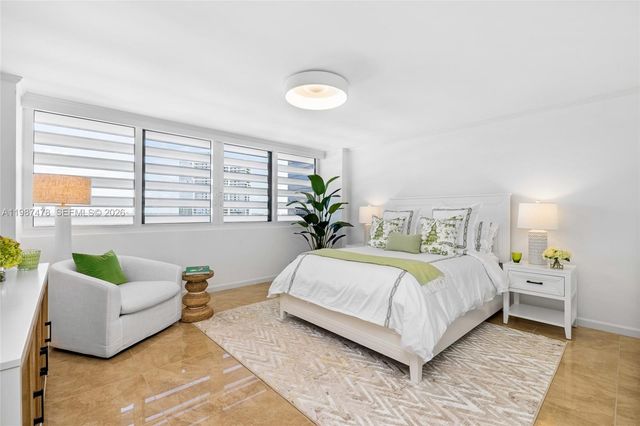400 N Flagler Drive 2004, West Palm Beach, FL 33401