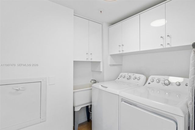 400 N Flagler Drive 2004, West Palm Beach, FL 33401