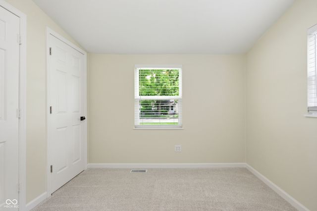 261 N Hillsboro Road, New Castle, IN 47362