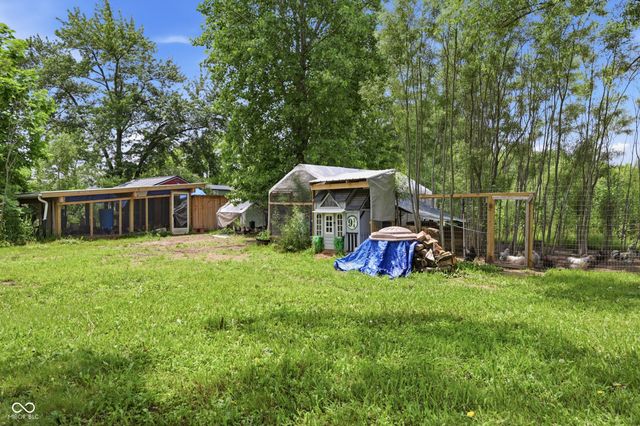 261 N Hillsboro Road, New Castle, IN 47362
