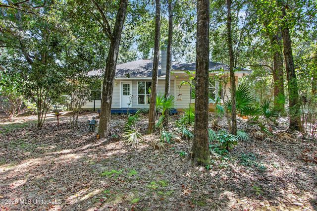 958 Pono Place, Diamondhead, MS 39525