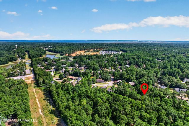 958 Pono Place, Diamondhead, MS 39525